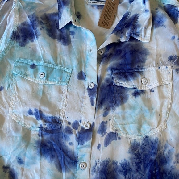 URBAN Outfitters Button up Blouse - Picture 11 of 11